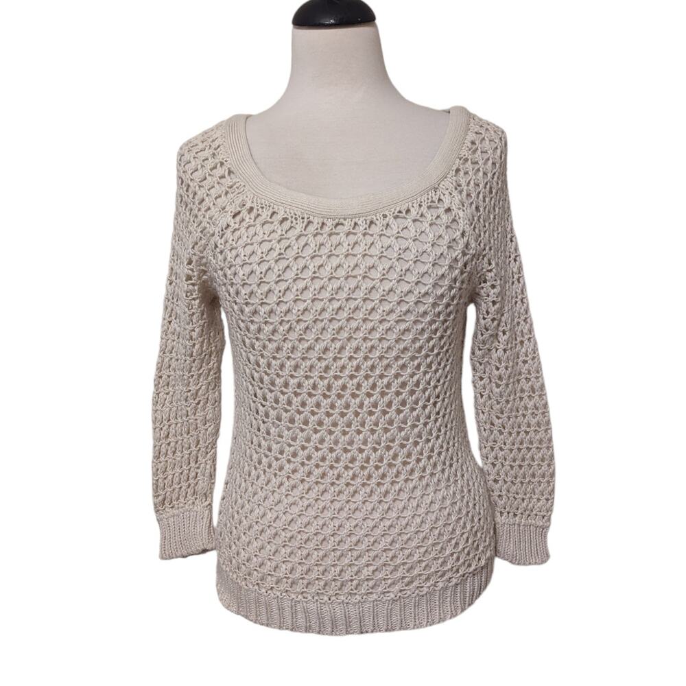 American Eagles Open Knit Cream Color Sweater Size medium